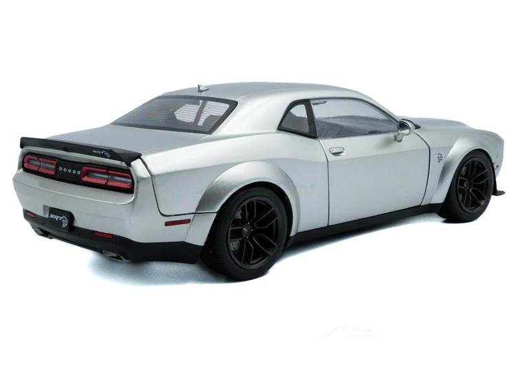 2023 Dodge Challenger SRT Hellcat Redeye Widebody Triple Nickel 1:18 Solido Licensed Diecast Scale Model Car Collectible - Image 6
