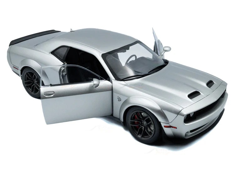 2023 Dodge Challenger SRT Hellcat Redeye Widebody Triple Nickel 1:18 Solido Licensed Diecast Scale Model Car Collectible - Image 2