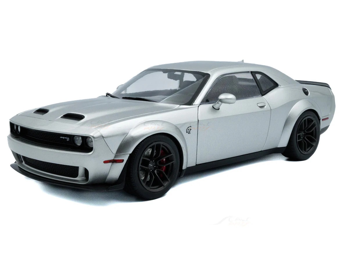 2023 Dodge Challenger SRT Hellcat Redeye Widebody Triple Nickel 1:18 Solido Licensed Diecast Scale Model Car Collectible - Image 7